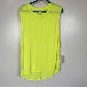 NWT Sz medium We The Free sleeveless yellow tee